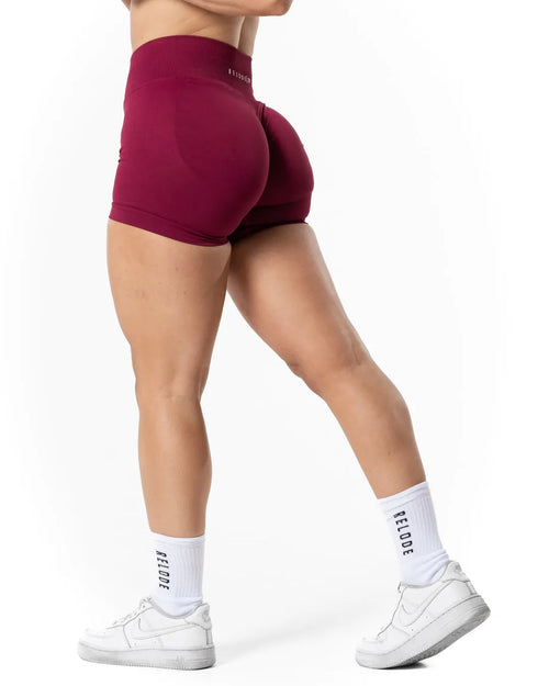 Aura Seamless Scrunch Shorts - Cherry