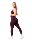 Aura Seamless Scrunch Tights - Fig Red