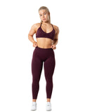 Aura Seamless Scrunch Tights - Fig Red
