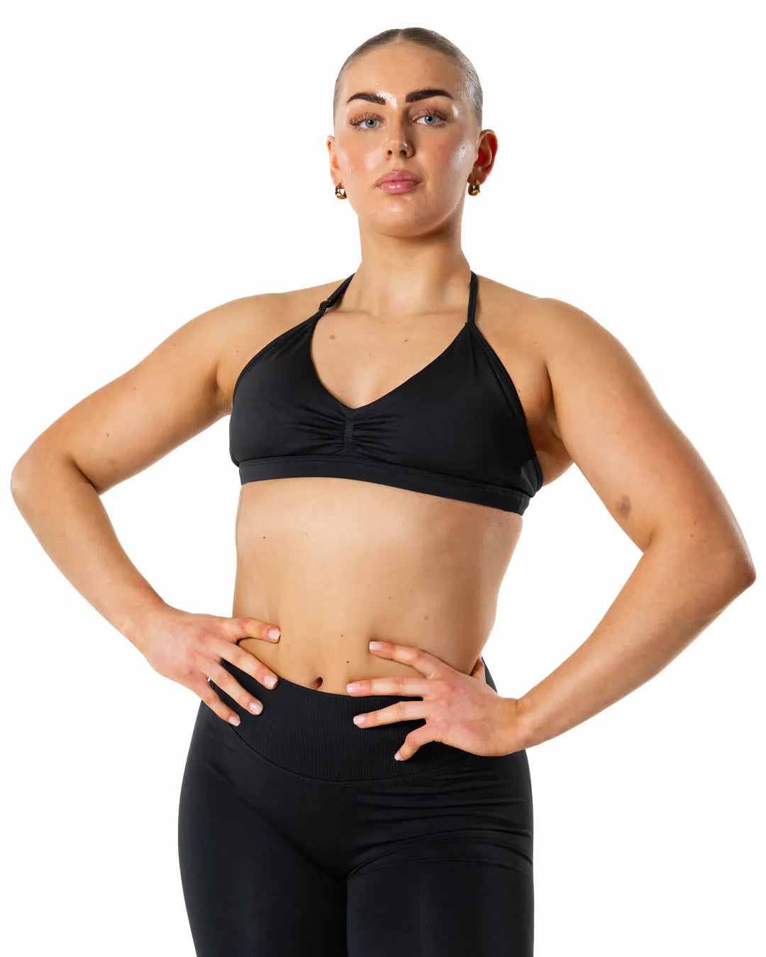 Hybrid Seamless Halterneck Sports Bra · Jet Black