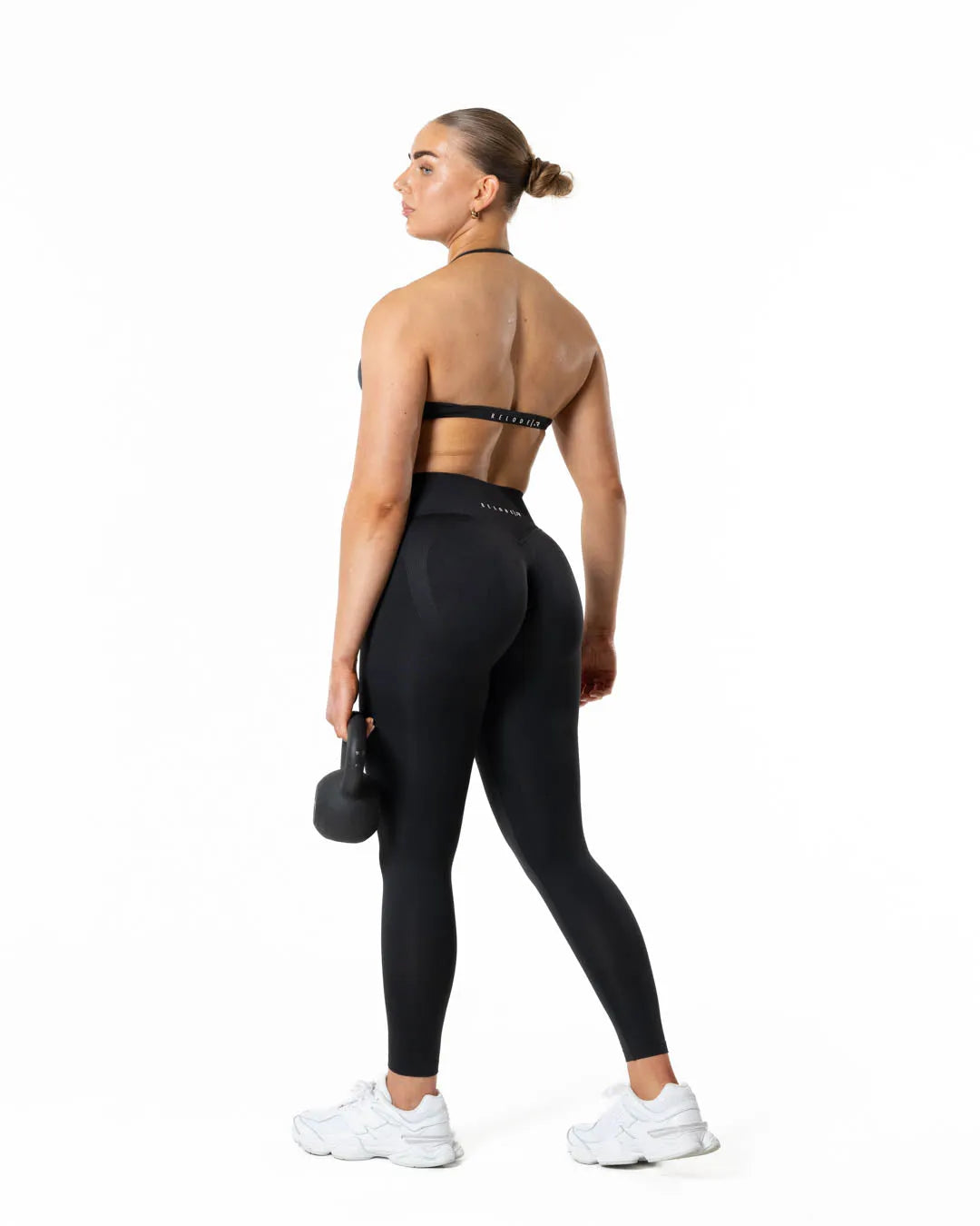 Hybrid Seamless Halterneck Sports Bra · Jet Black