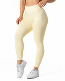Aura Seamless Scrunch Tights - Gul