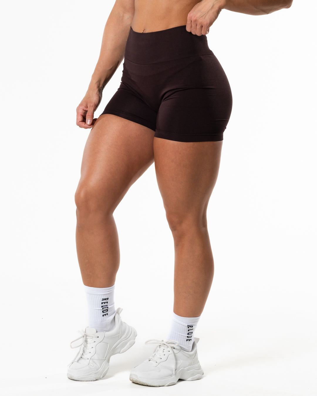 Prime Scrunch Shorts 4.5" - Deep Burgundy