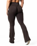 Aura Seamless Scrunch Flared Tights - Espresso brown