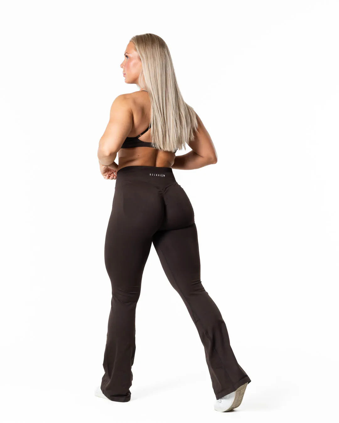 Aura Seamless Scrunch Flared Tights - Espresso brown