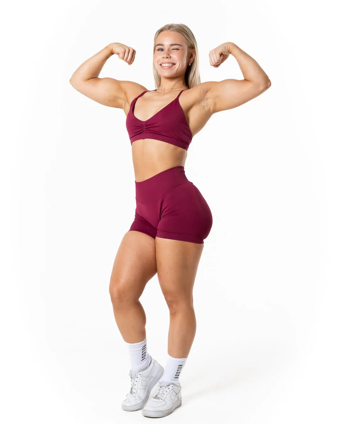 Aura Seamless Sports Bra - Cherry