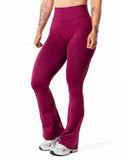 Hybrid Seamless Scrunch Flared Tights - Red Plum