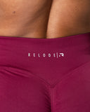 Aura Seamless Scrunch Shorts - Cherry