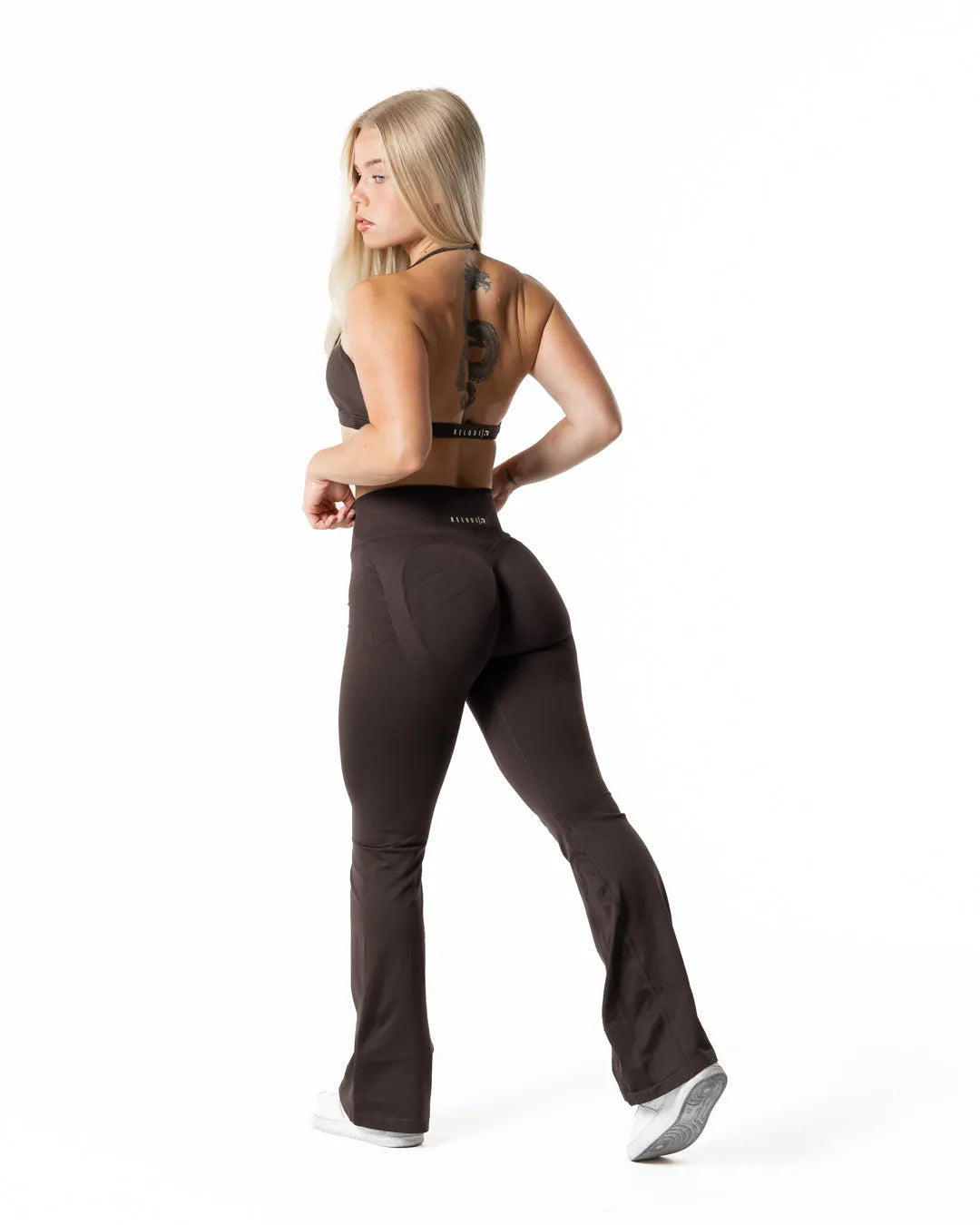 Hybrid Seamless Scrunch Flared Tights - Espresso Brown
