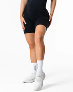 Clean Biker Shorts - Svart