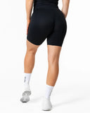 Clean Biker Shorts - Svart