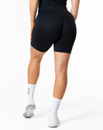 Clean Biker Shorts - Svart