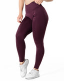 Hybrid Seamless Tights - Fig Red
