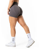 Aura Seamless Scrunch Shorts - Earth Grey